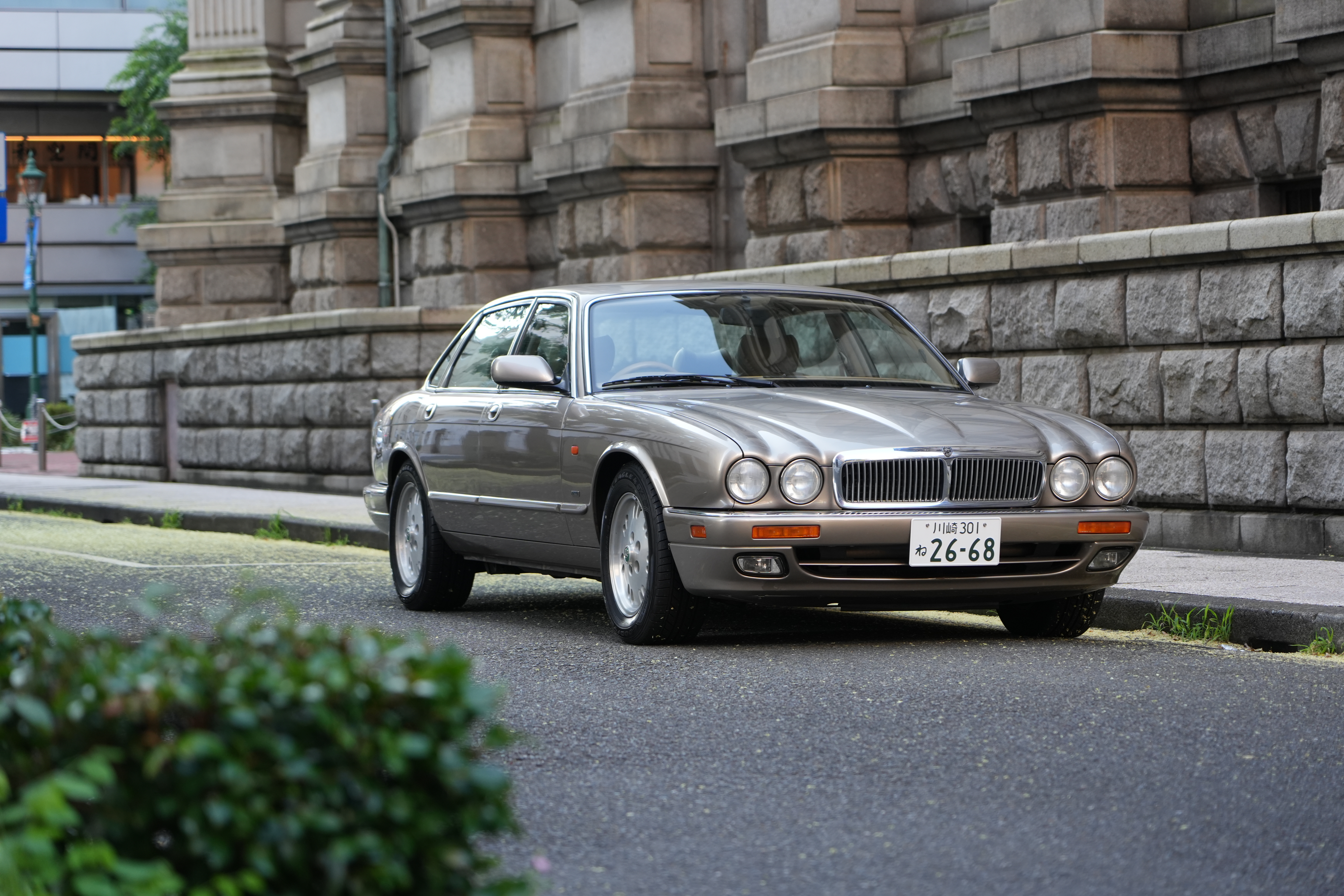 Jaguar XJ6 (X300) 3.2 Select（1995年式） ネオクラシック中古車｜Young Timers Club.
