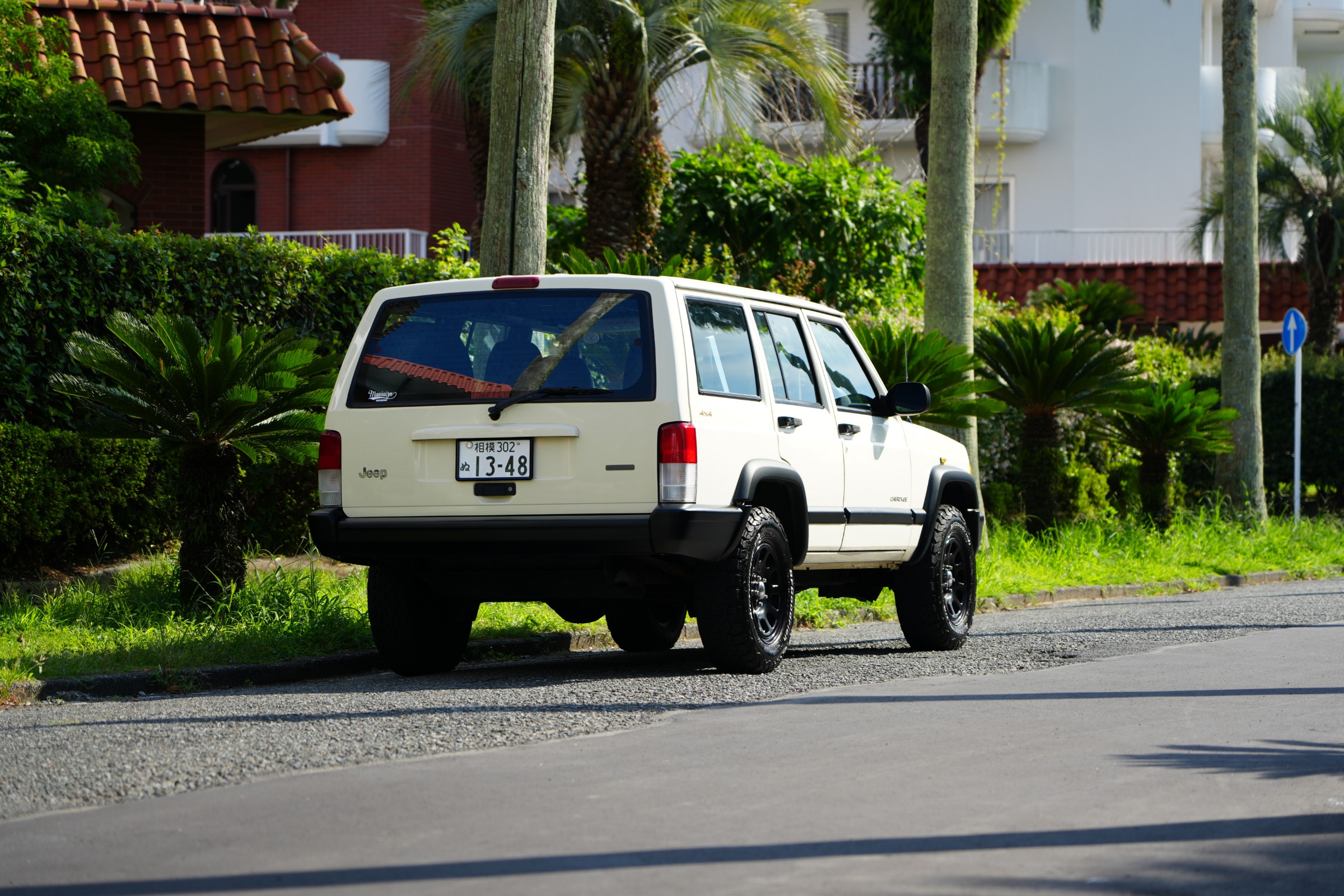 Jeep Cherokee Sport（1999年式） ネオクラシック中古車｜Young Timers Club.