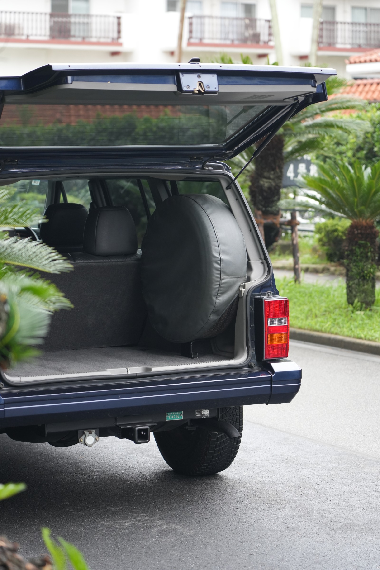 Jeep Cherokee Limited（1996年式） ネオクラシック中古車｜Young Timers Club.