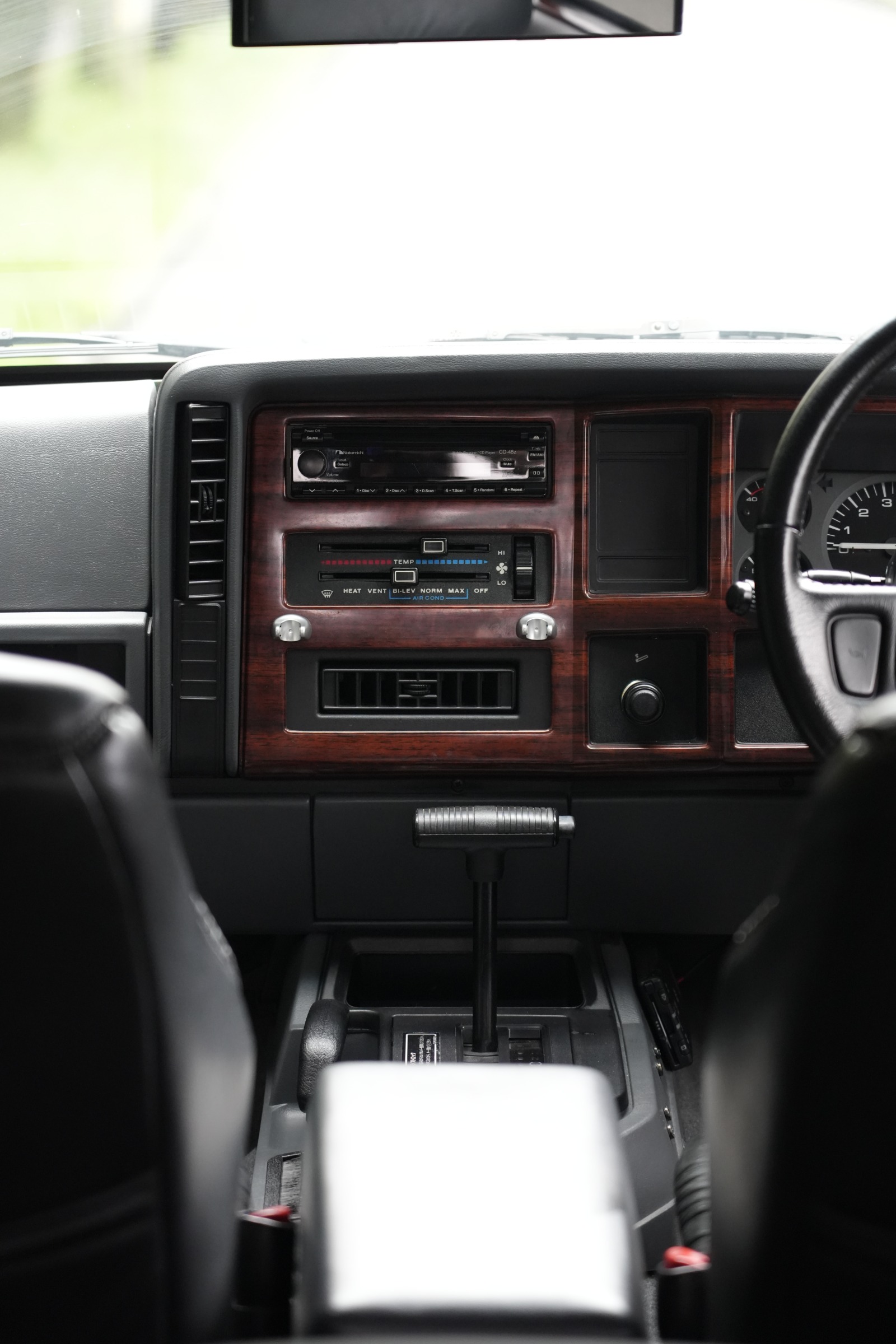 Jeep Cherokee Limited（1996年式） ネオクラシック中古車｜Young Timers Club.