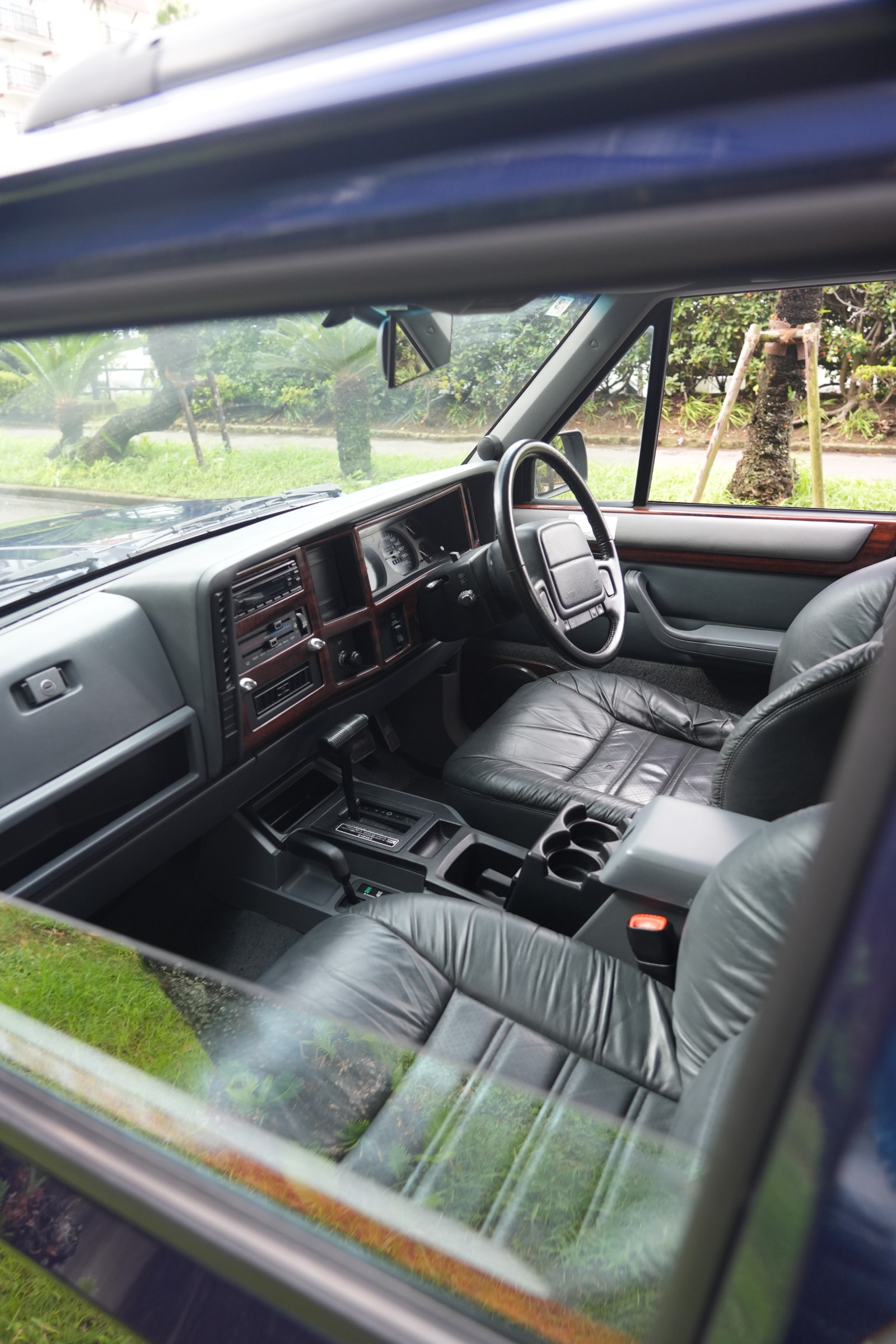 Jeep Cherokee Limited（1996年式） ネオクラシック中古車｜Young Timers Club.