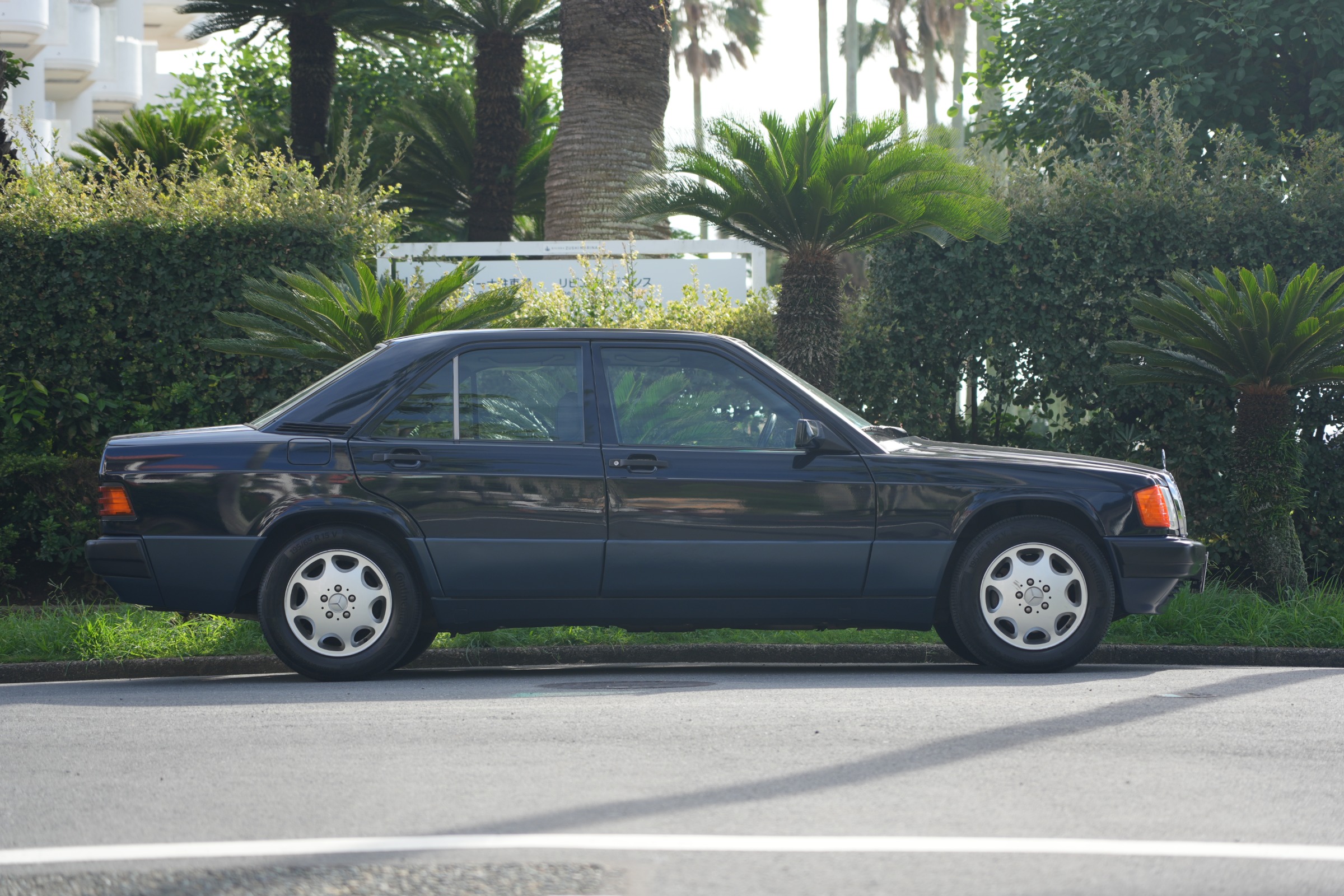 Mercedes-Benz 190E 2.0 2.0（1993年式） ネオクラシック中古車｜Young Timers Club.